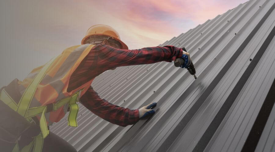 Expert Emergency Roof Repairs services in Cambridge, OH